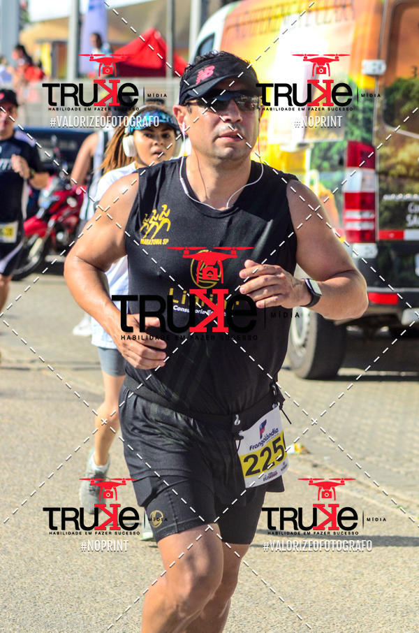 Buy your photos of the eventII Meia Maratona do Eus�bio on Fotop