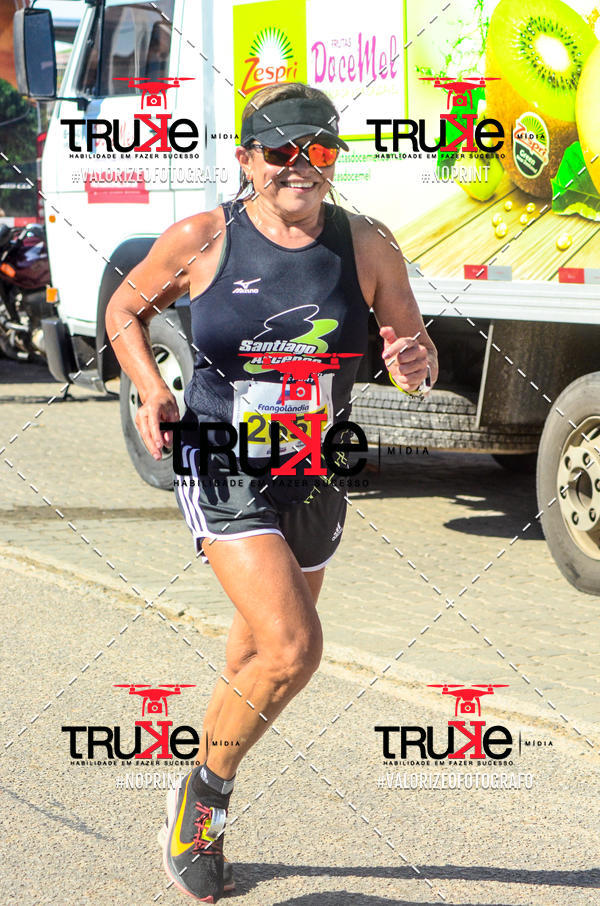 Buy your photos of the eventII Meia Maratona do Eus�bio on Fotop