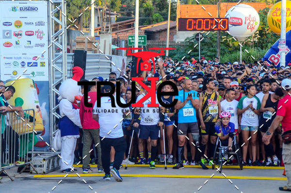 Buy your photos of the eventII Meia Maratona do Eus�bio on Fotop