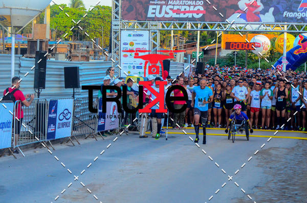 Buy your photos of the eventII Meia Maratona do Eus�bio on Fotop