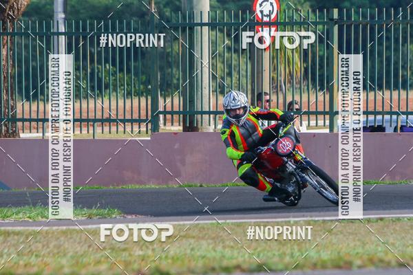 Buy your photos of the eventP na Tbua - Vintage Racing Brazil on Fotop