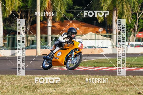 Buy your photos of the eventP na Tbua - Vintage Racing Brazil on Fotop
