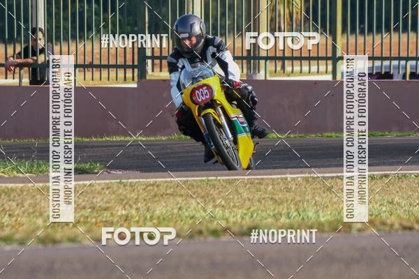 Buy your photos of the eventP na Tbua - Vintage Racing Brazil on Fotop