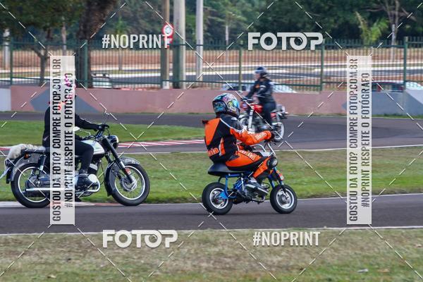 Buy your photos of the eventP na Tbua - Vintage Racing Brazil on Fotop