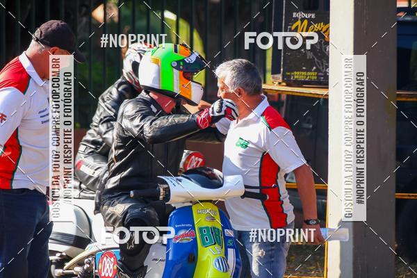 Compre as suas fotos do eventoP na Tbua - Vintage Racing Brazil no Fotop