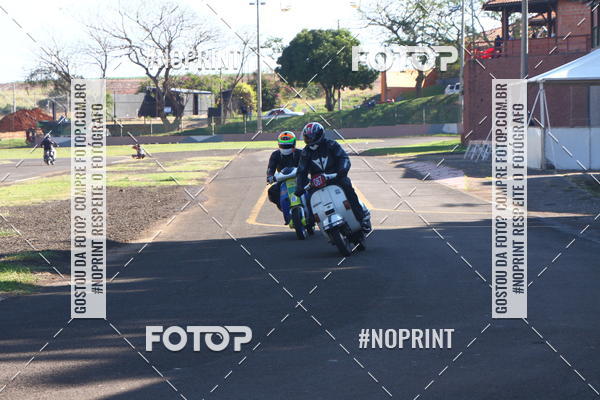 Buy your photos of the eventP na Tbua - Vintage Racing Brazil on Fotop