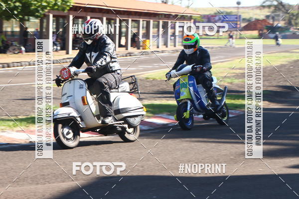 Buy your photos of the eventP na Tbua - Vintage Racing Brazil on Fotop