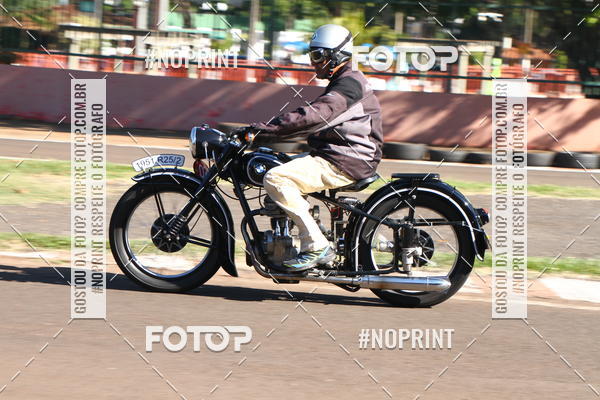 Buy your photos of the eventP na Tbua - Vintage Racing Brazil on Fotop