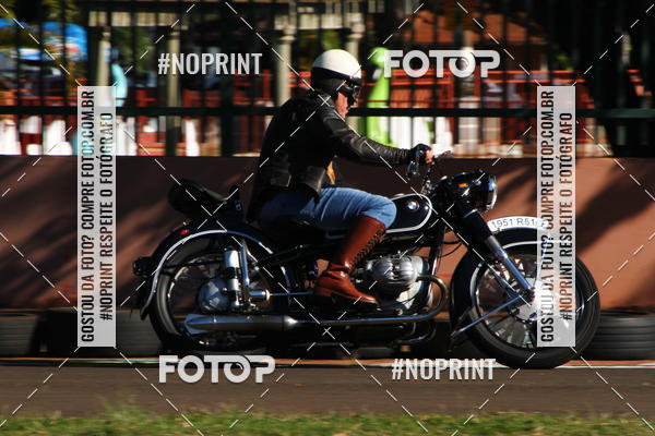 Buy your photos of the eventP na Tbua - Vintage Racing Brazil on Fotop