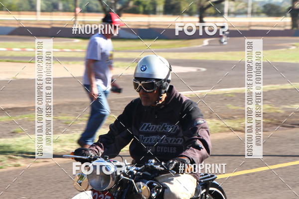 Buy your photos of the eventP na Tbua - Vintage Racing Brazil on Fotop