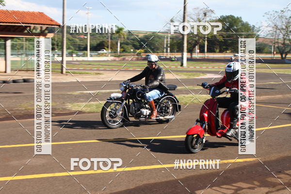 Buy your photos of the eventP na Tbua - Vintage Racing Brazil on Fotop