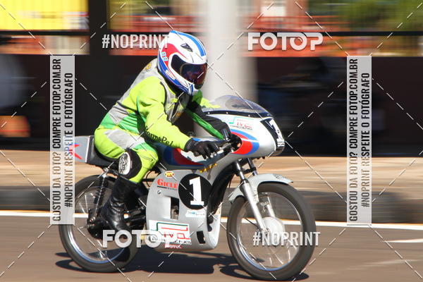 Buy your photos of the eventP na Tbua - Vintage Racing Brazil on Fotop
