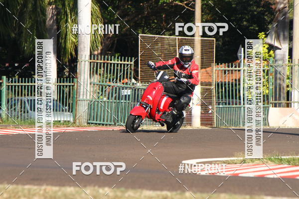 Buy your photos of the eventP na Tbua - Vintage Racing Brazil on Fotop