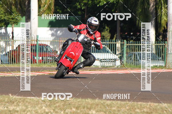 Buy your photos of the eventP na Tbua - Vintage Racing Brazil on Fotop