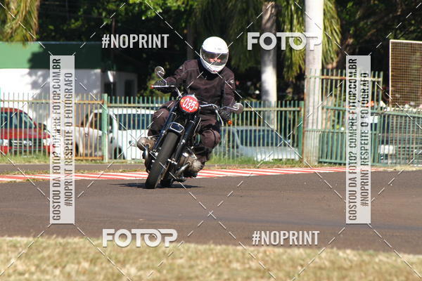 Buy your photos of the eventP na Tbua - Vintage Racing Brazil on Fotop