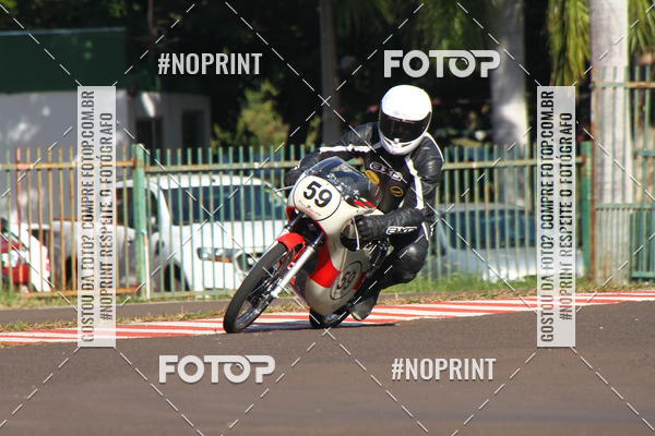 Buy your photos of the eventP na Tbua - Vintage Racing Brazil on Fotop