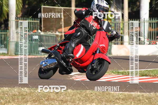 Buy your photos of the eventP na Tbua - Vintage Racing Brazil on Fotop