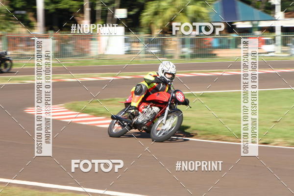 Buy your photos of the eventP na Tbua - Vintage Racing Brazil on Fotop