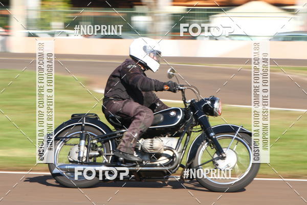Buy your photos of the eventP na Tbua - Vintage Racing Brazil on Fotop