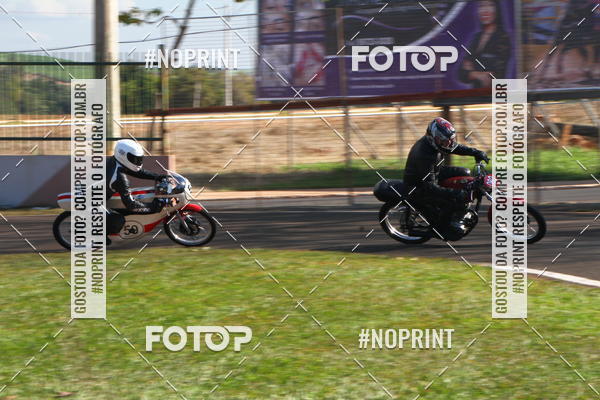 Buy your photos of the eventP na Tbua - Vintage Racing Brazil on Fotop