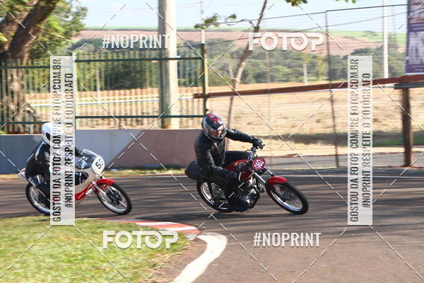 Buy your photos of the eventP na Tbua - Vintage Racing Brazil on Fotop
