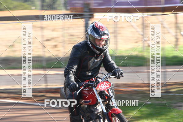 Buy your photos of the eventP na Tbua - Vintage Racing Brazil on Fotop