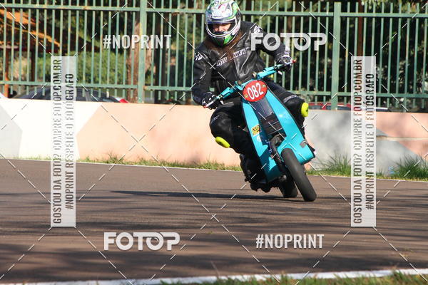 Acquista le foto dell'eventoP na Tbua - Vintage Racing Brazil in Fotop