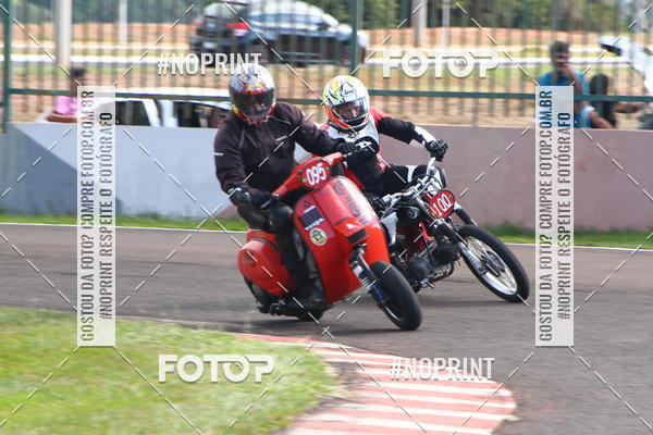 Achetez vos photos de l'vnementP na Tbua - Vintage Racing Brazil sur Fotop