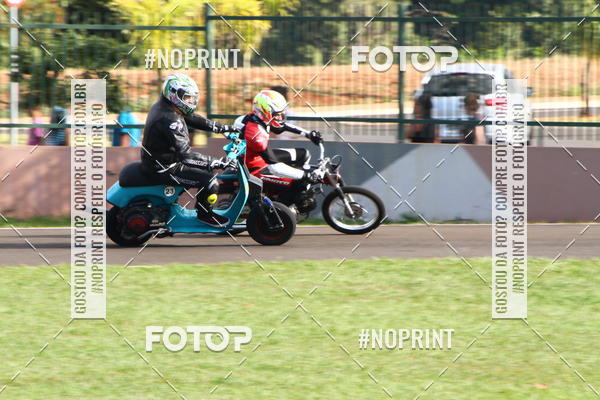 Achetez vos photos de l'vnementP na Tbua - Vintage Racing Brazil sur Fotop