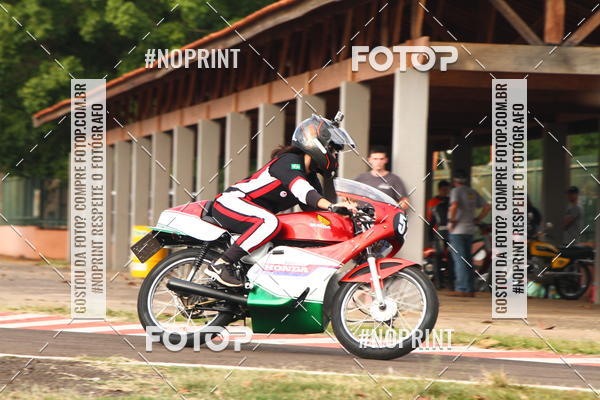 Compre as suas fotos do eventoP na Tbua - Vintage Racing Brazil no Fotop