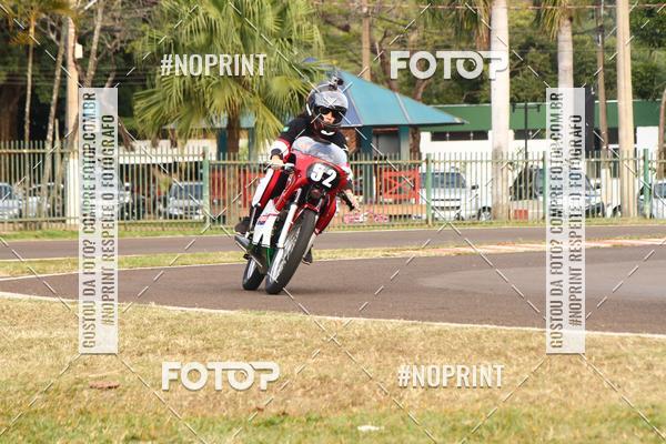 Compre as suas fotos do eventoP na Tbua - Vintage Racing Brazil no Fotop