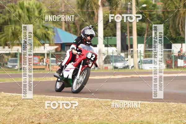 Compre as suas fotos do eventoP na Tbua - Vintage Racing Brazil no Fotop