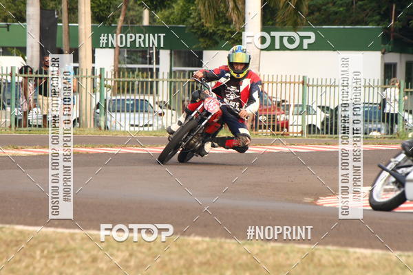 Compre as suas fotos do eventoP na Tbua - Vintage Racing Brazil no Fotop