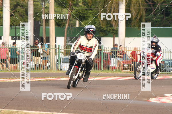 Compre as suas fotos do eventoP na Tbua - Vintage Racing Brazil no Fotop