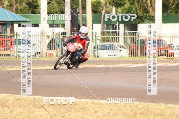 Compre as suas fotos do eventoP na Tbua - Vintage Racing Brazil no Fotop
