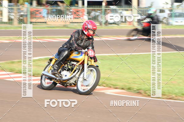Compra tus fotos del eventoP na Tbua - Vintage Racing Brazil En Fotop