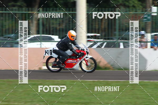 Compra tus fotos del eventoP na Tbua - Vintage Racing Brazil En Fotop