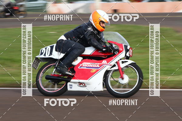 Buy your photos of the eventP na Tbua - Vintage Racing Brazil on Fotop
