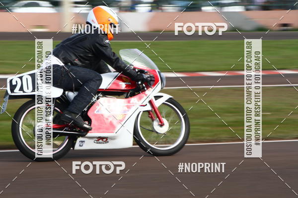 Buy your photos of the eventP na Tbua - Vintage Racing Brazil on Fotop
