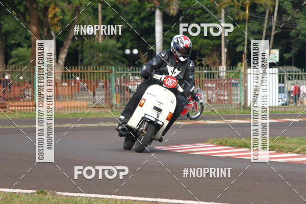 Buy your photos of the eventP na Tbua - Vintage Racing Brazil on Fotop