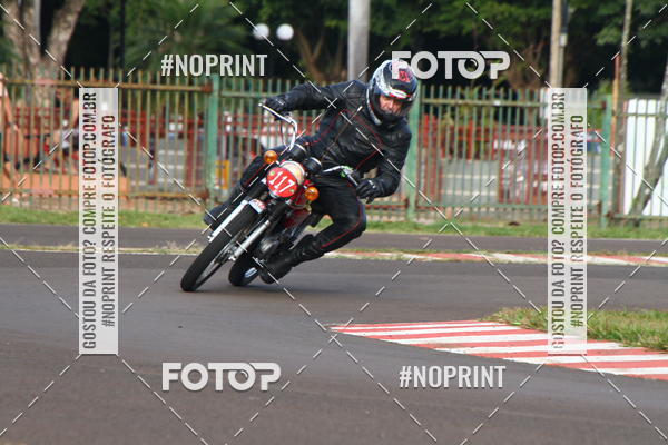 Achetez vos photos de l'vnementP na Tbua - Vintage Racing Brazil sur Fotop