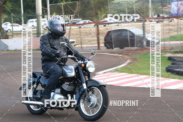 Buy your photos of the eventP na Tbua - Vintage Racing Brazil on Fotop