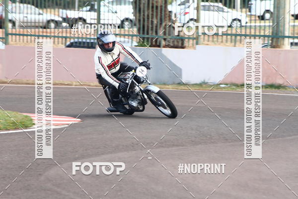 Buy your photos of the eventP na Tbua - Vintage Racing Brazil on Fotop