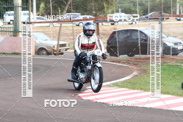 Buy your photos of the eventP na Tbua - Vintage Racing Brazil on Fotop