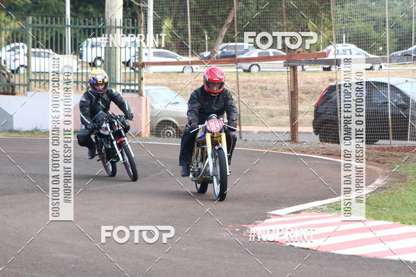 Buy your photos of the eventP na Tbua - Vintage Racing Brazil on Fotop