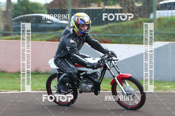 Buy your photos of the eventP na Tbua - Vintage Racing Brazil on Fotop