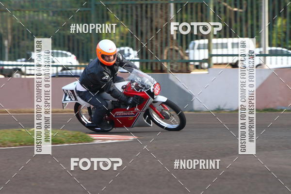 Compra tus fotos del eventoP na Tbua - Vintage Racing Brazil En Fotop
