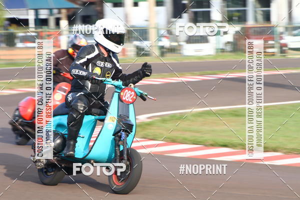 Compre as suas fotos do eventoP na Tbua - Vintage Racing Brazil no Fotop