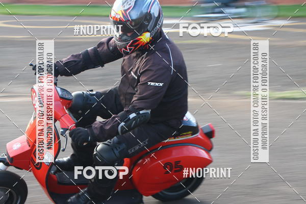 Compre as suas fotos do eventoP na Tbua - Vintage Racing Brazil no Fotop