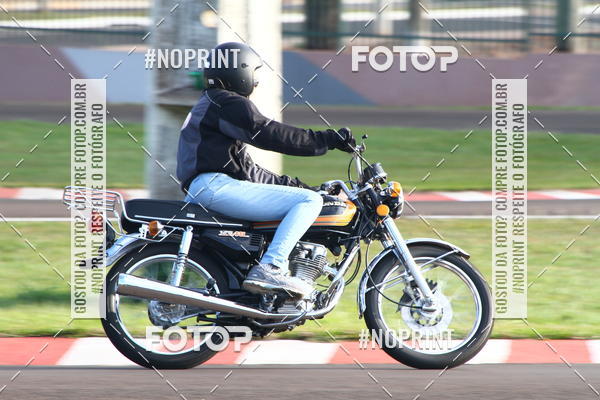 Compre as suas fotos do eventoP na Tbua - Vintage Racing Brazil no Fotop